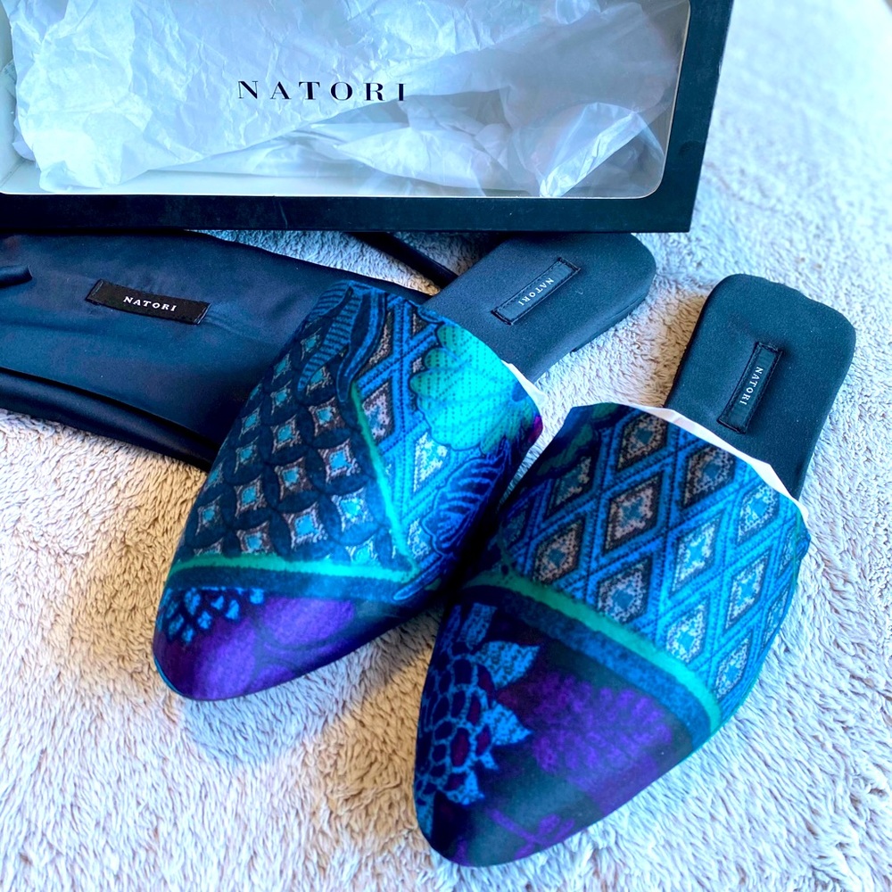 Natori Empress Floral-Embroidered Mule Slippers
